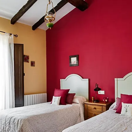 El Caldero Sierra De Bejar بيت للعطل