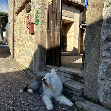 El Caldero Sierra De Bejar بيت للعطل *
